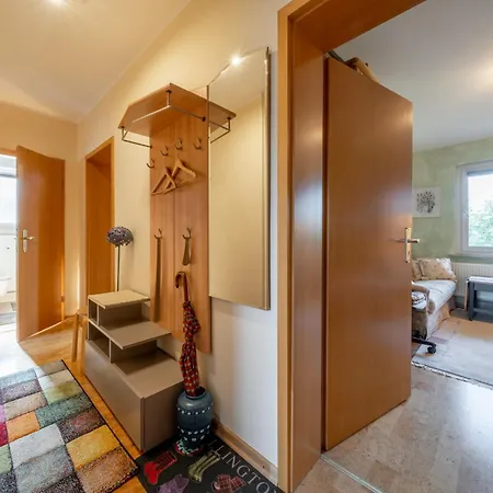 Parl Apartment *